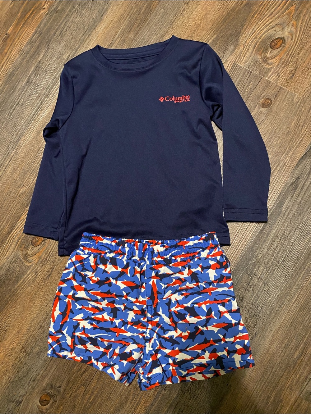 Boys 3T and 2T Columbia PFG swimwear